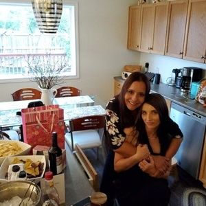 Meet your Posher, Niki